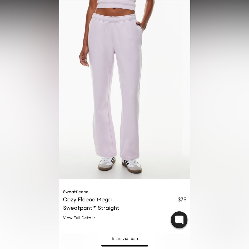 Aritizia Wide Leg Flare Sweatpants and T- Shirt!